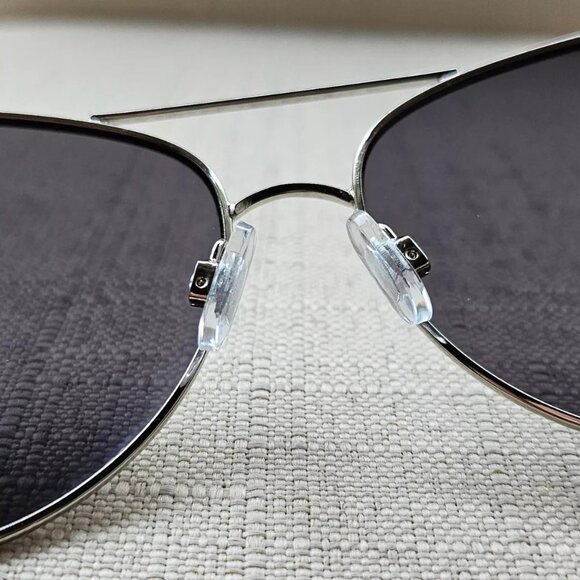 Liz Claiborne Sunglasses Silver Tone Metal Frame Unisex Eye Wear 61[]14 125 - Picture 9 of 12